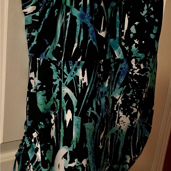 Tankini Top - Picture 3 of 9